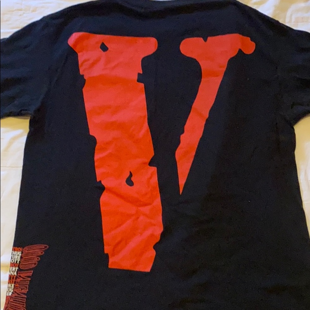 Nav Good intentions Vlone Tee